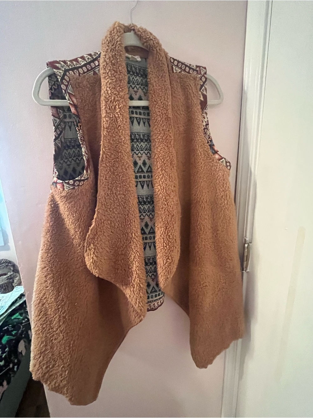 Hem & Thread Camel Sherpa Vest. L. Western. Scandinavian. Cowgirl. Cabincore.